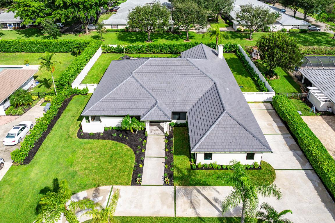 Pine Tree Country club Estates - Residential