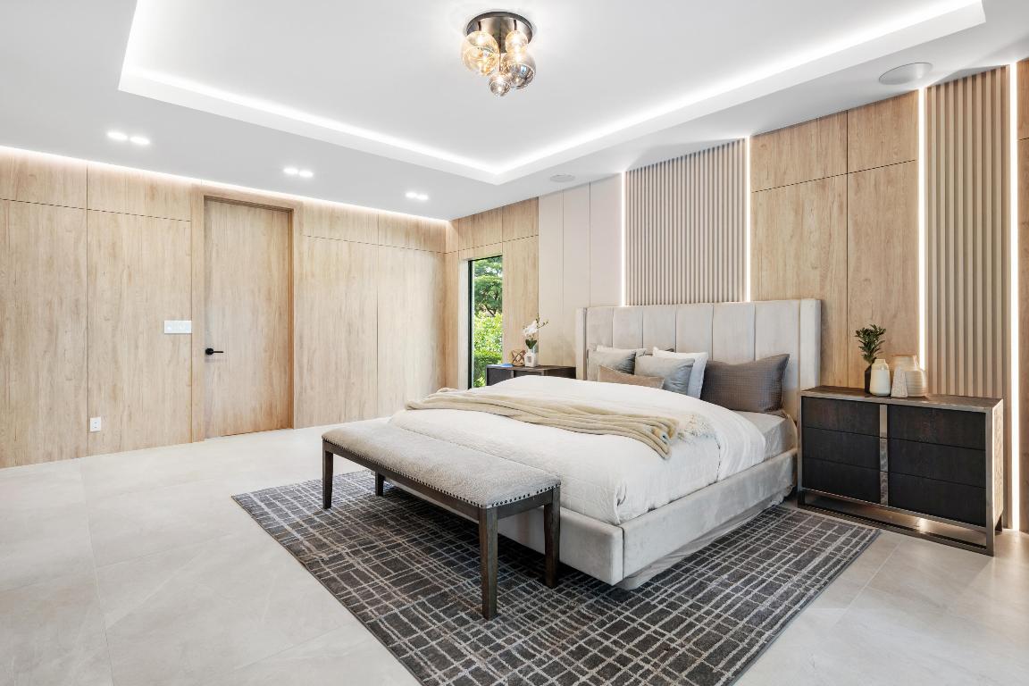 Pine Tree Country club Estates - Residential