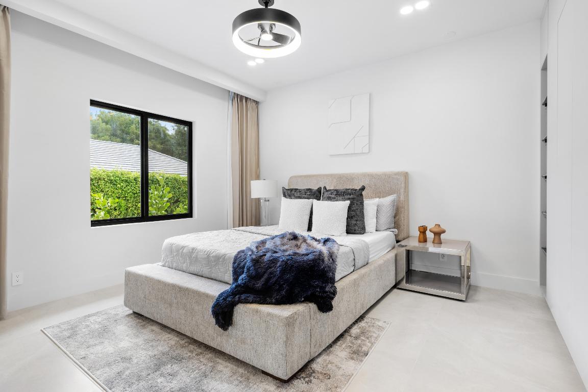 Pine Tree Country club Estates - Residential