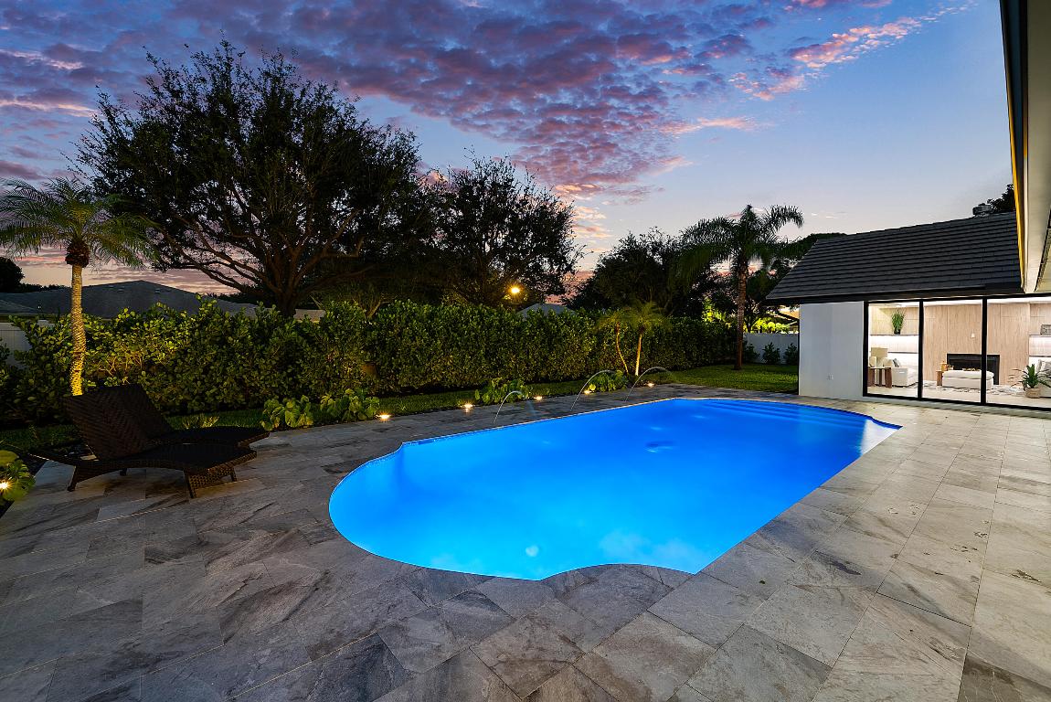 Pine Tree Country club Estates - Residential