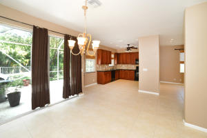 THOROUGHBRED LAKE ESTATES - Residential Lease