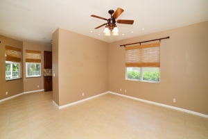 THOROUGHBRED LAKE ESTATES - Residential Lease