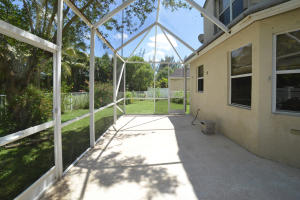 THOROUGHBRED LAKE ESTATES - Residential Lease