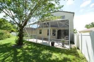 THOROUGHBRED LAKE ESTATES - Residential Lease