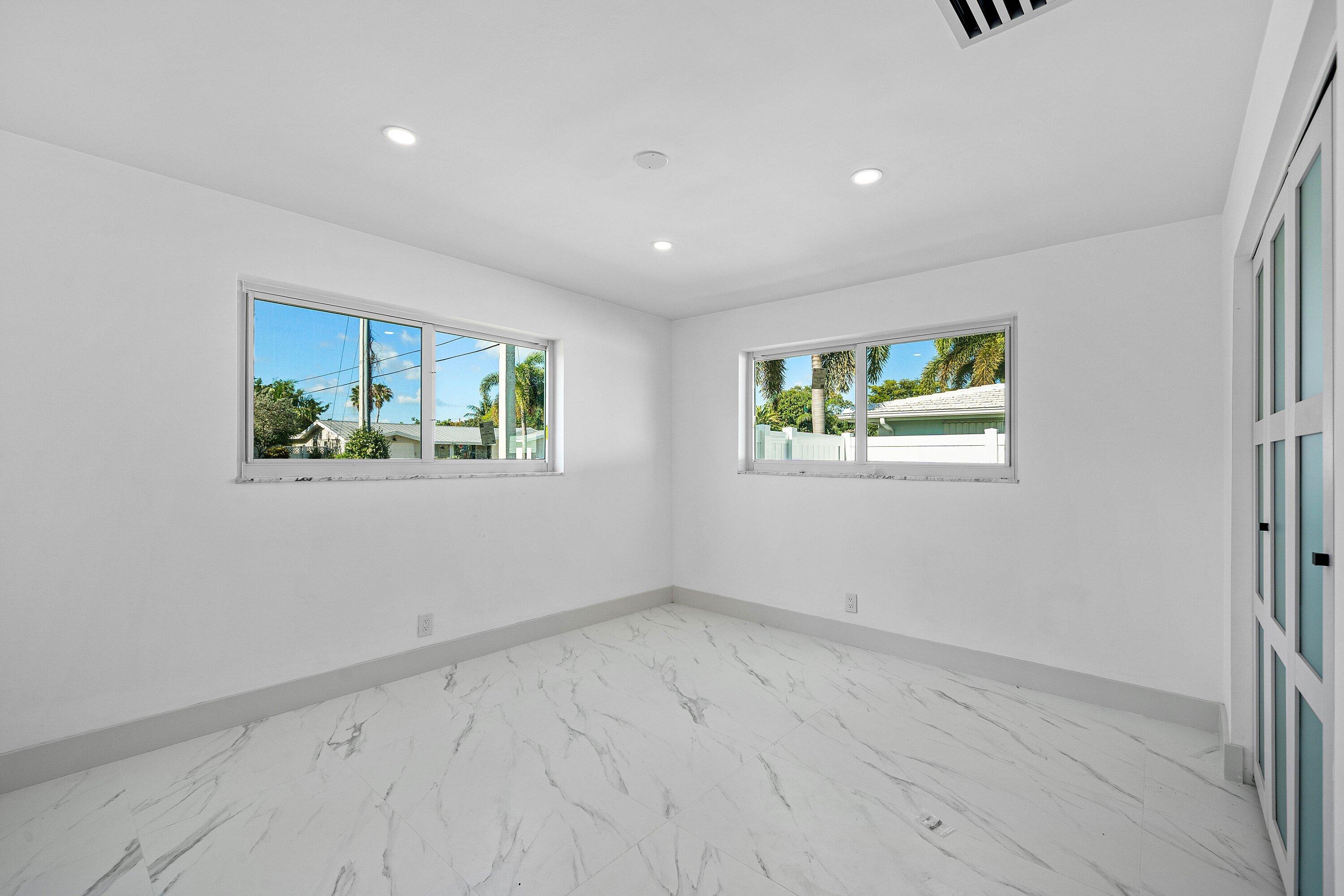 ROYAL OAK HILLS 2ND SEC - Residential