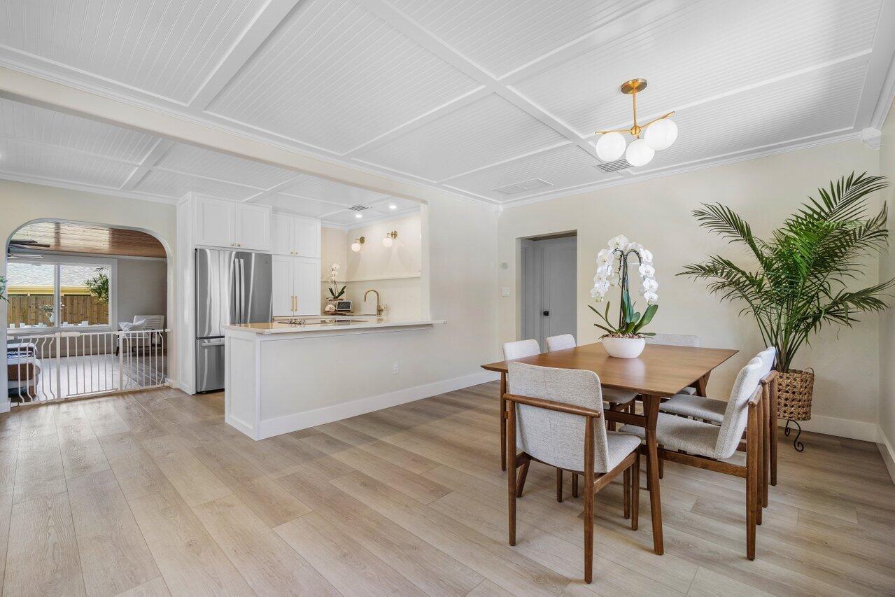1630 N Ocean Breeze