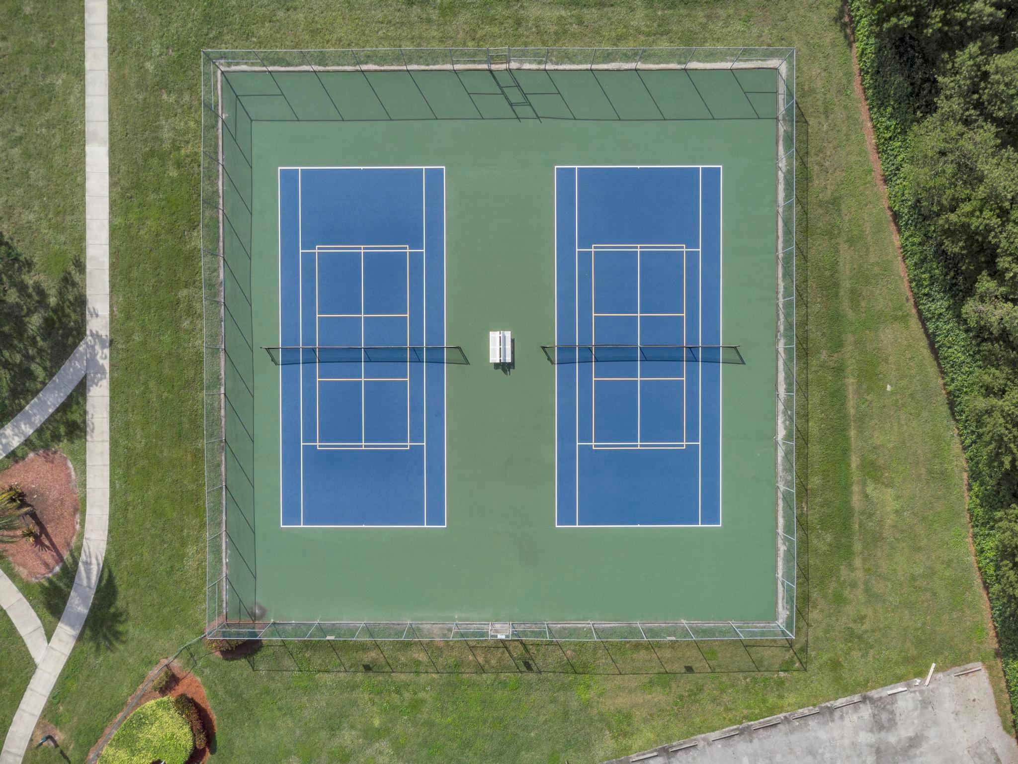 BAY WINDS 4 - Residential