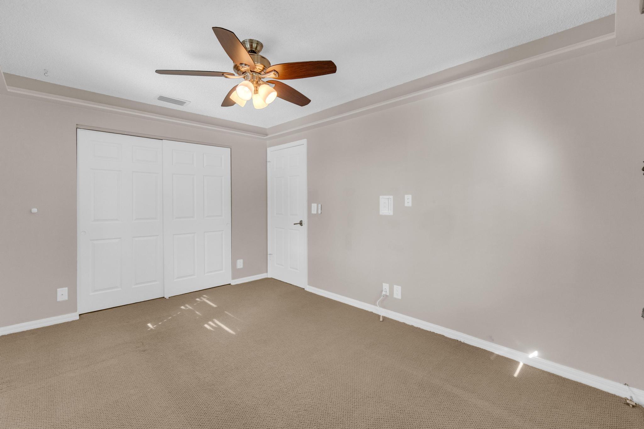 BAY WINDS 4 - Residential