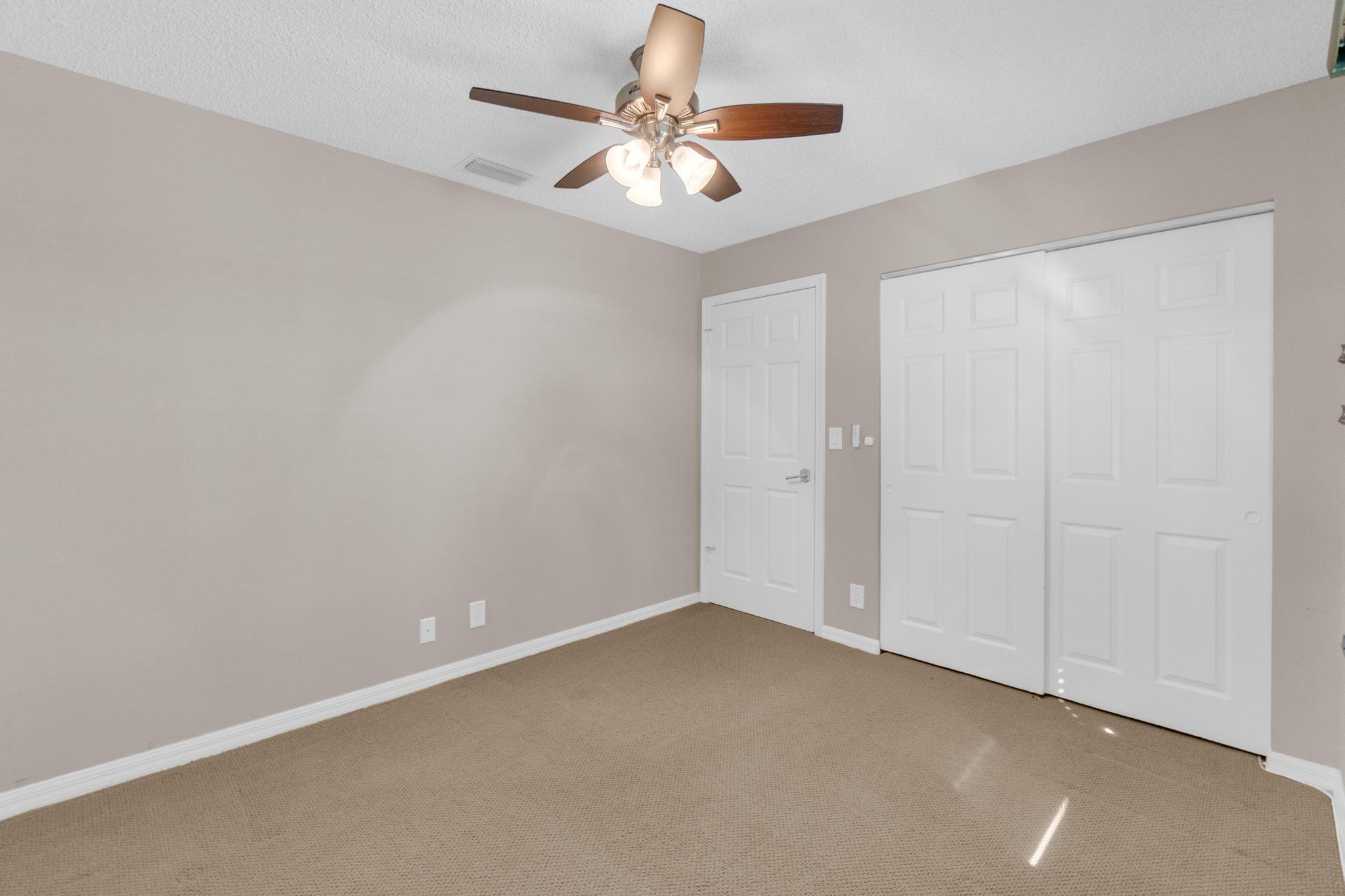 BAY WINDS 4 - Residential