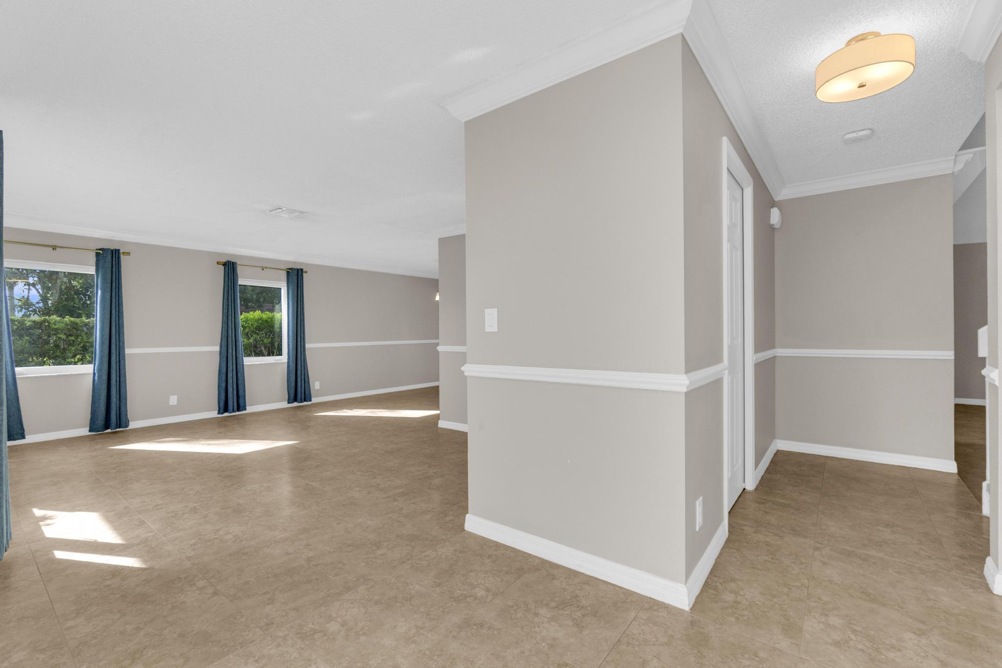 BAY WINDS 4 - Residential