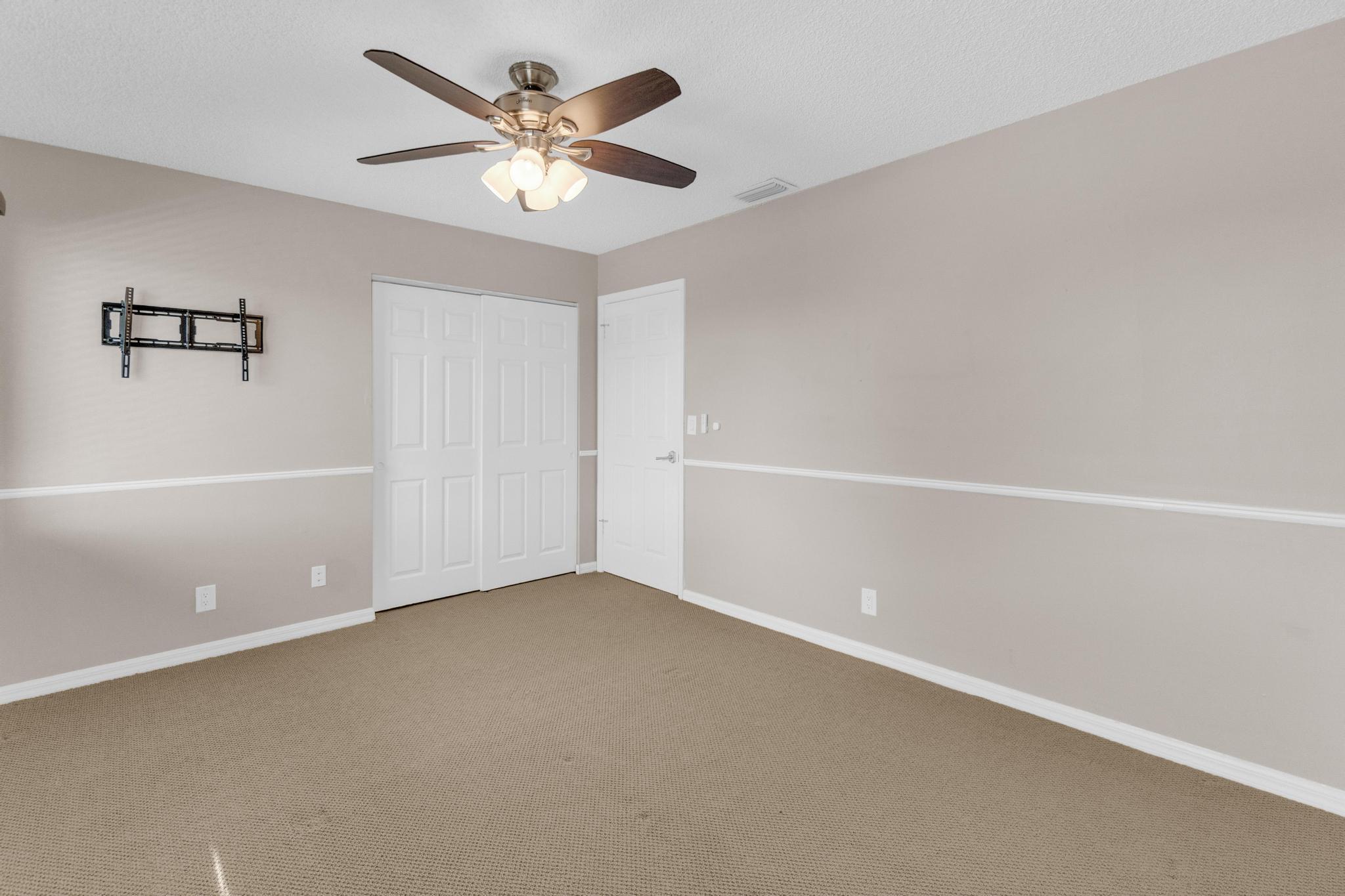 BAY WINDS 4 - Residential