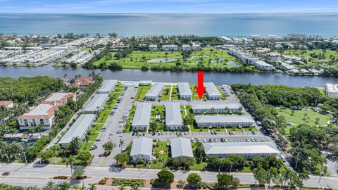 Photo of 2560 S Federal Highway #19, Boynton Beach, FL 33435 (MLS # R11137911)
