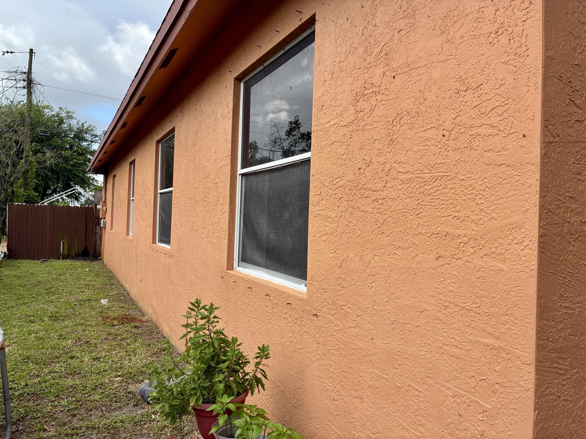 COLLIER CITY - Residential