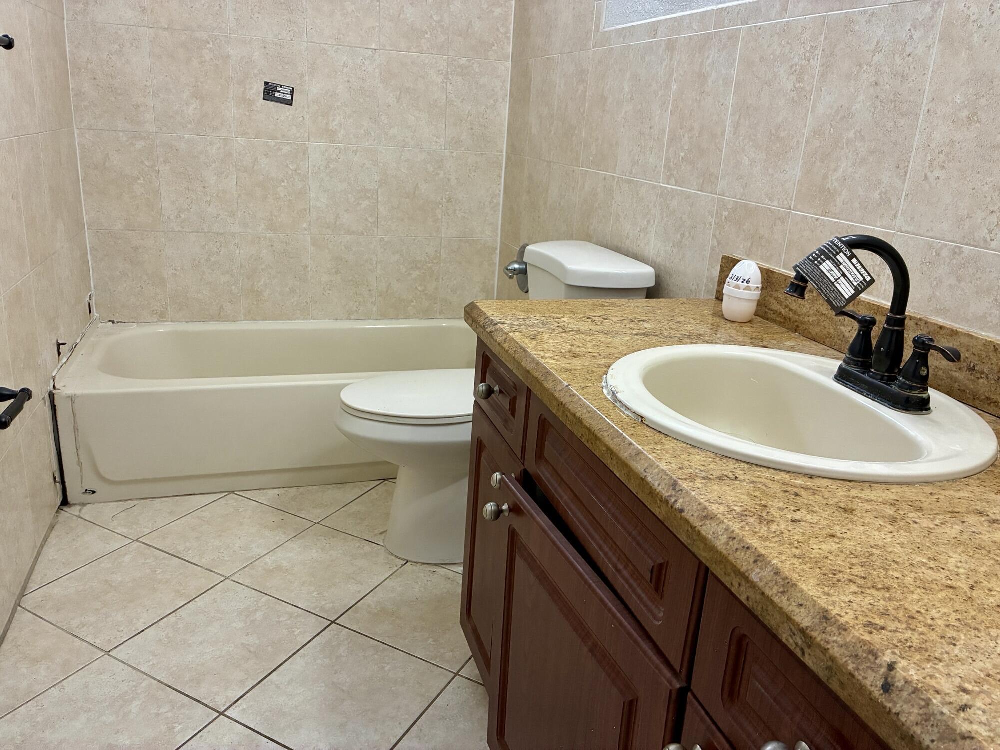 COLLIER CITY - Residential