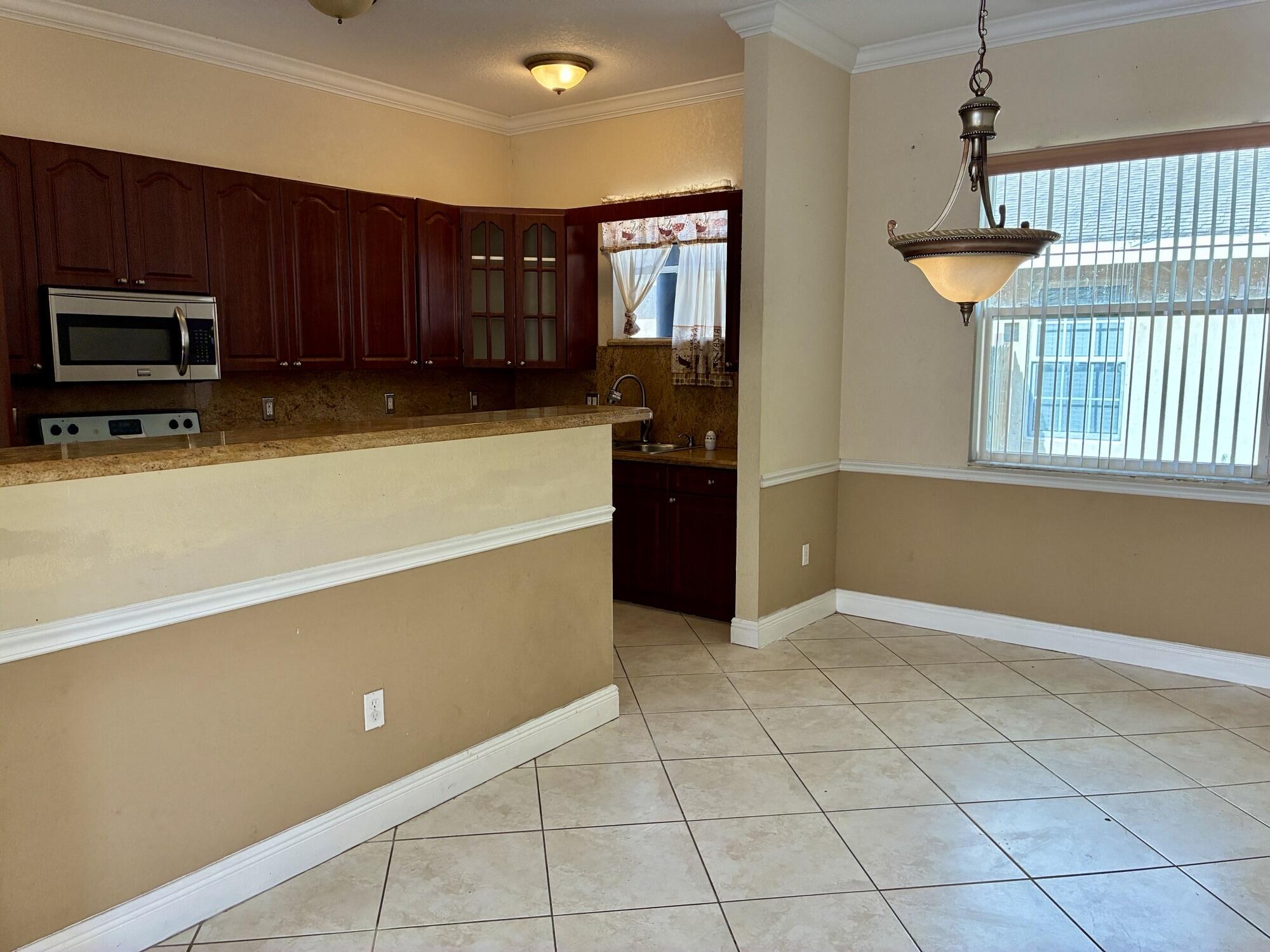 COLLIER CITY - Residential