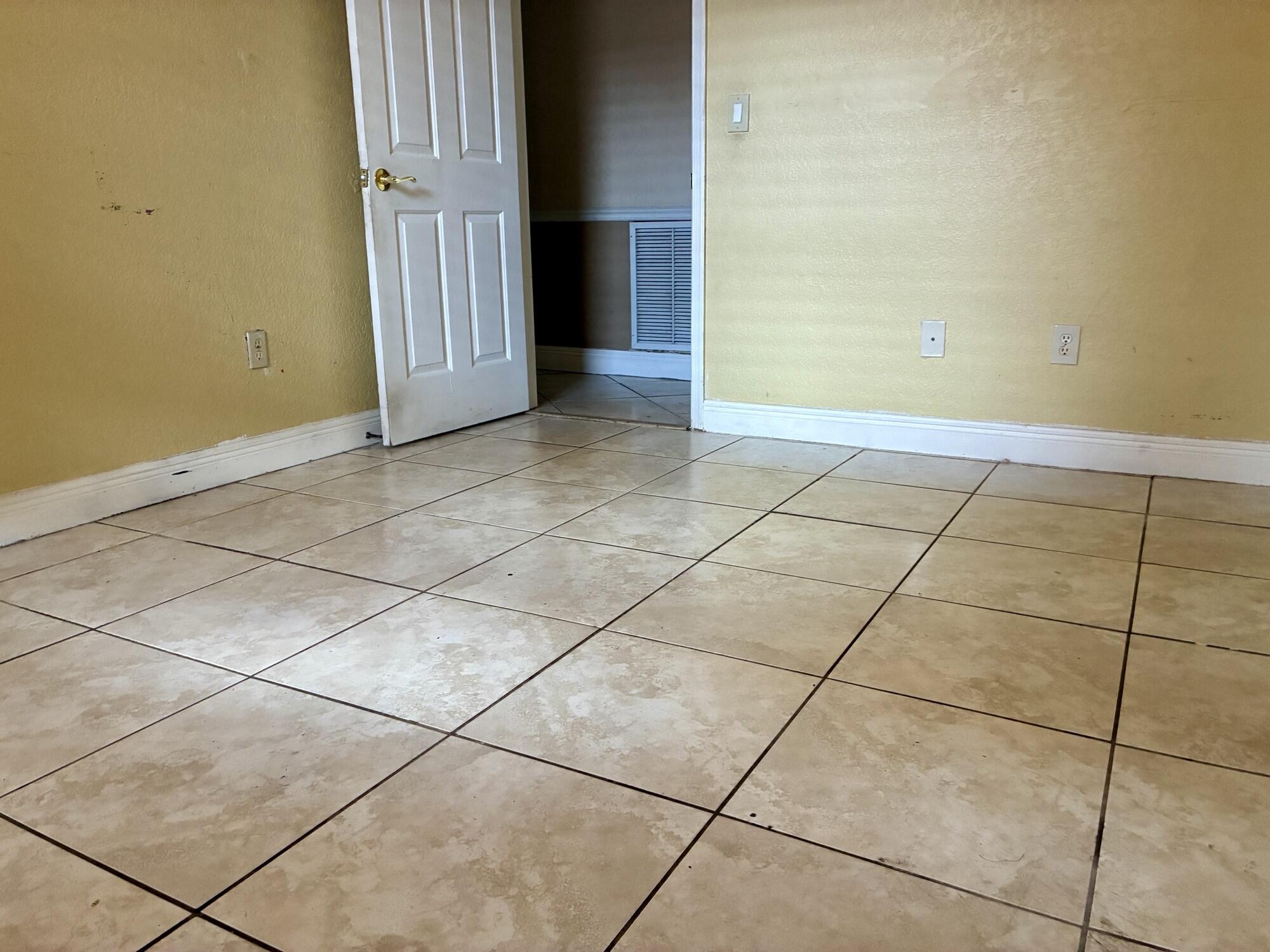 COLLIER CITY - Residential