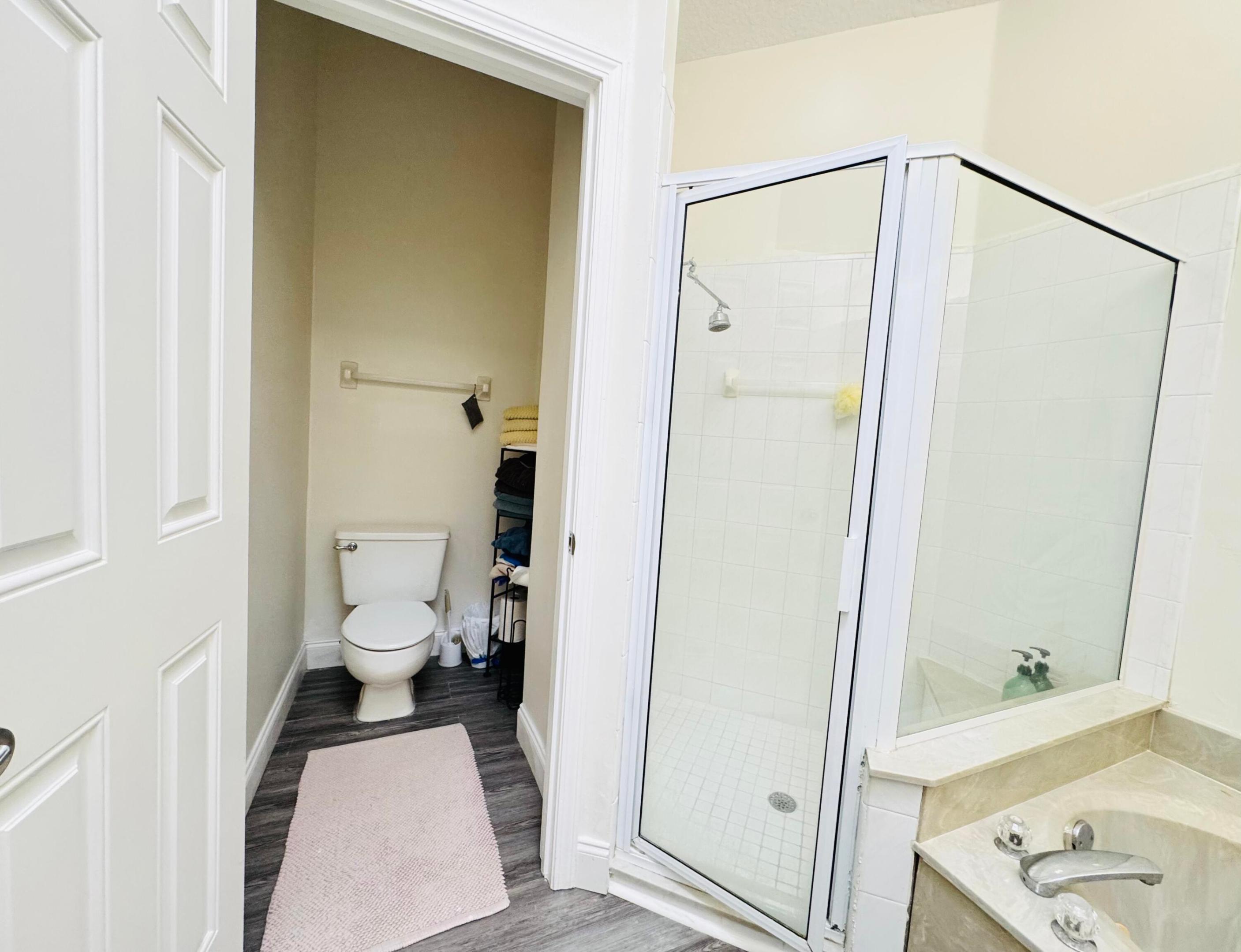 FAIRWAY ISLE PARCEL 8 BLK 15 - Residential