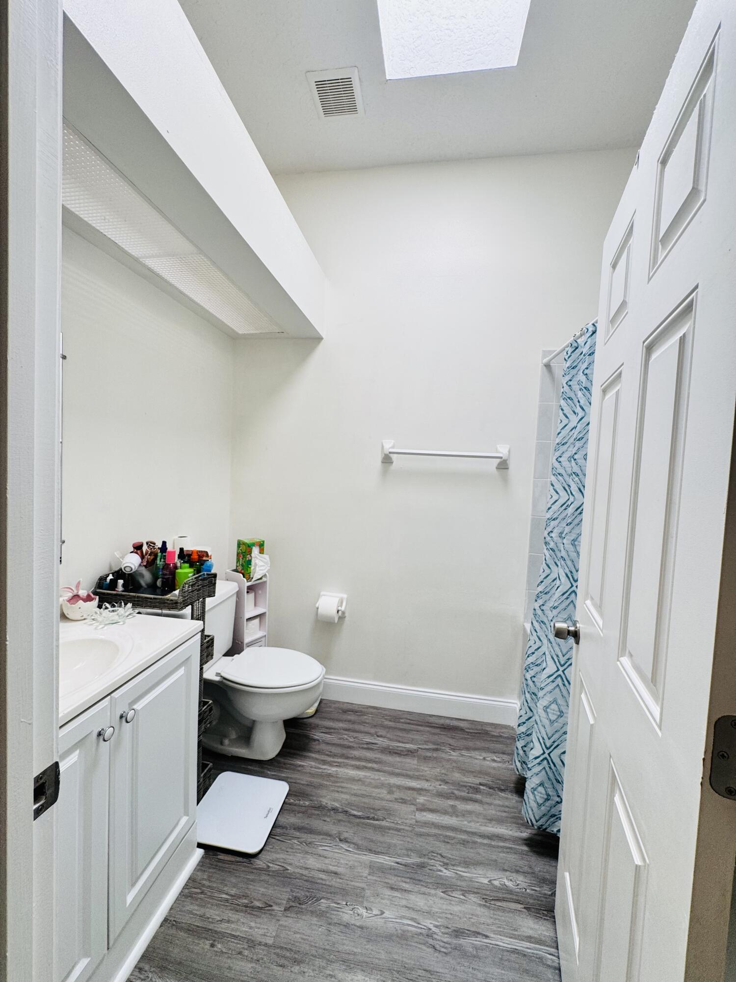 FAIRWAY ISLE PARCEL 8 BLK 15 - Residential