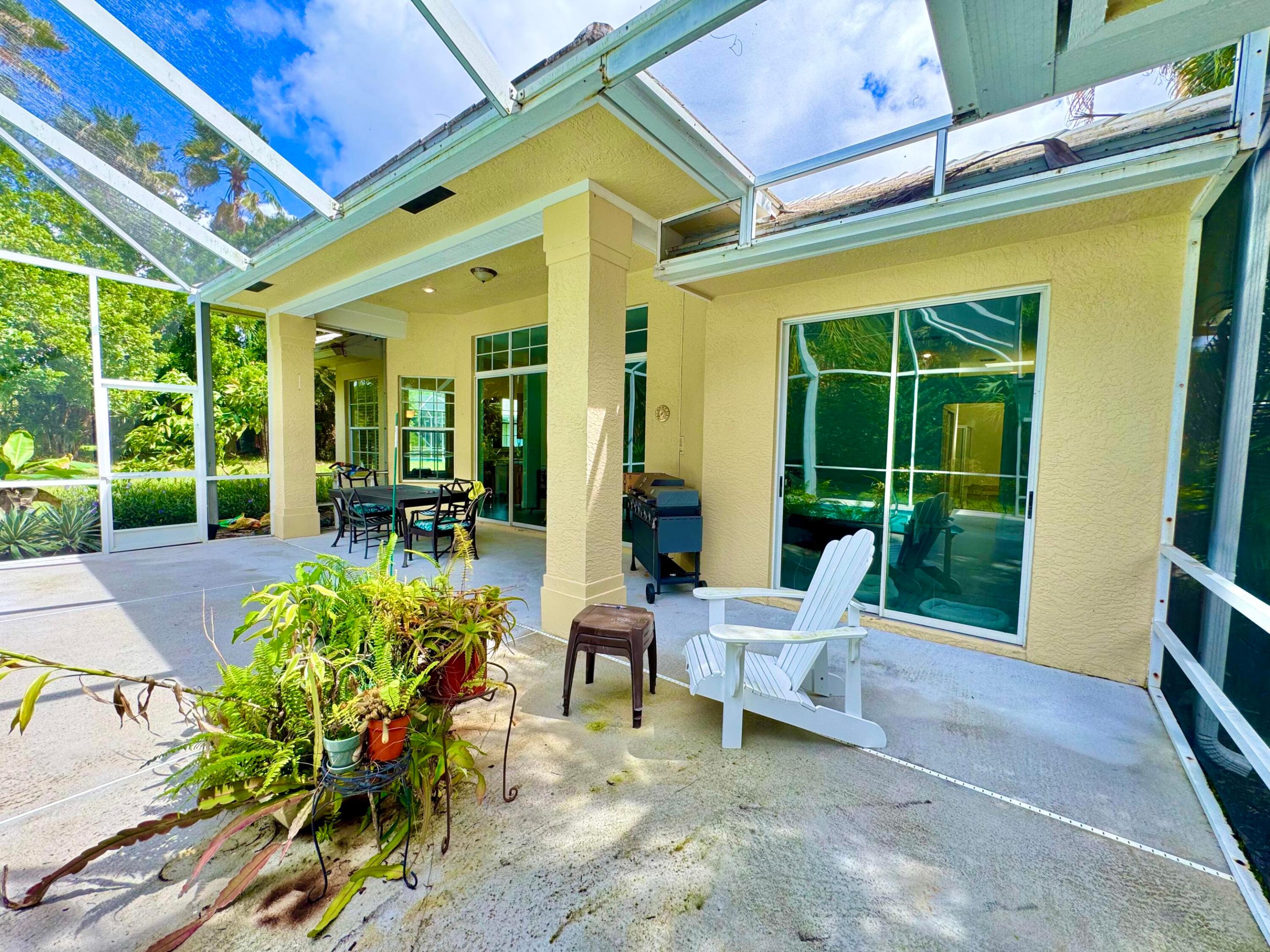 FAIRWAY ISLE PARCEL 8 BLK 15 - Residential