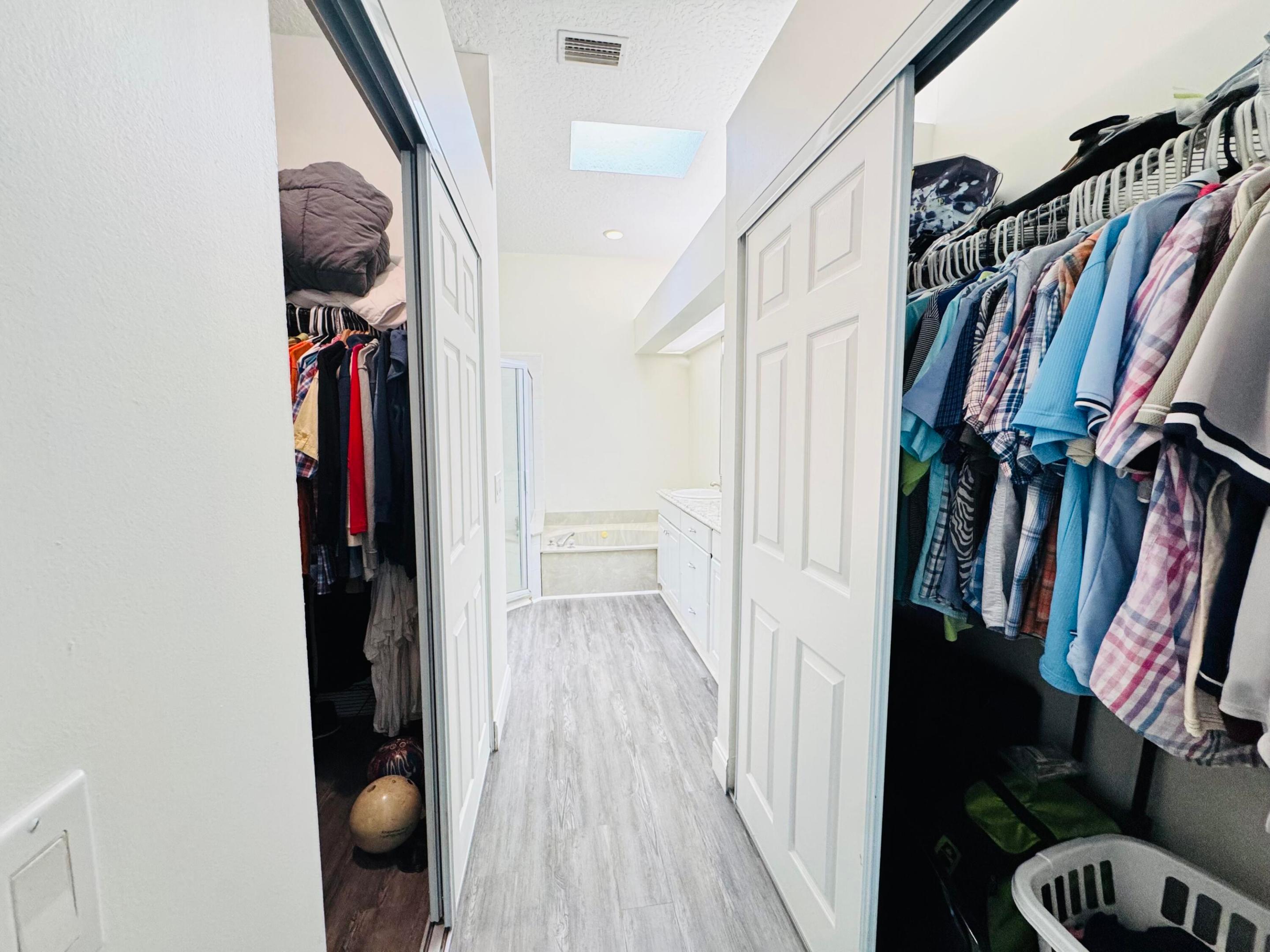 FAIRWAY ISLE PARCEL 8 BLK 15 - Residential