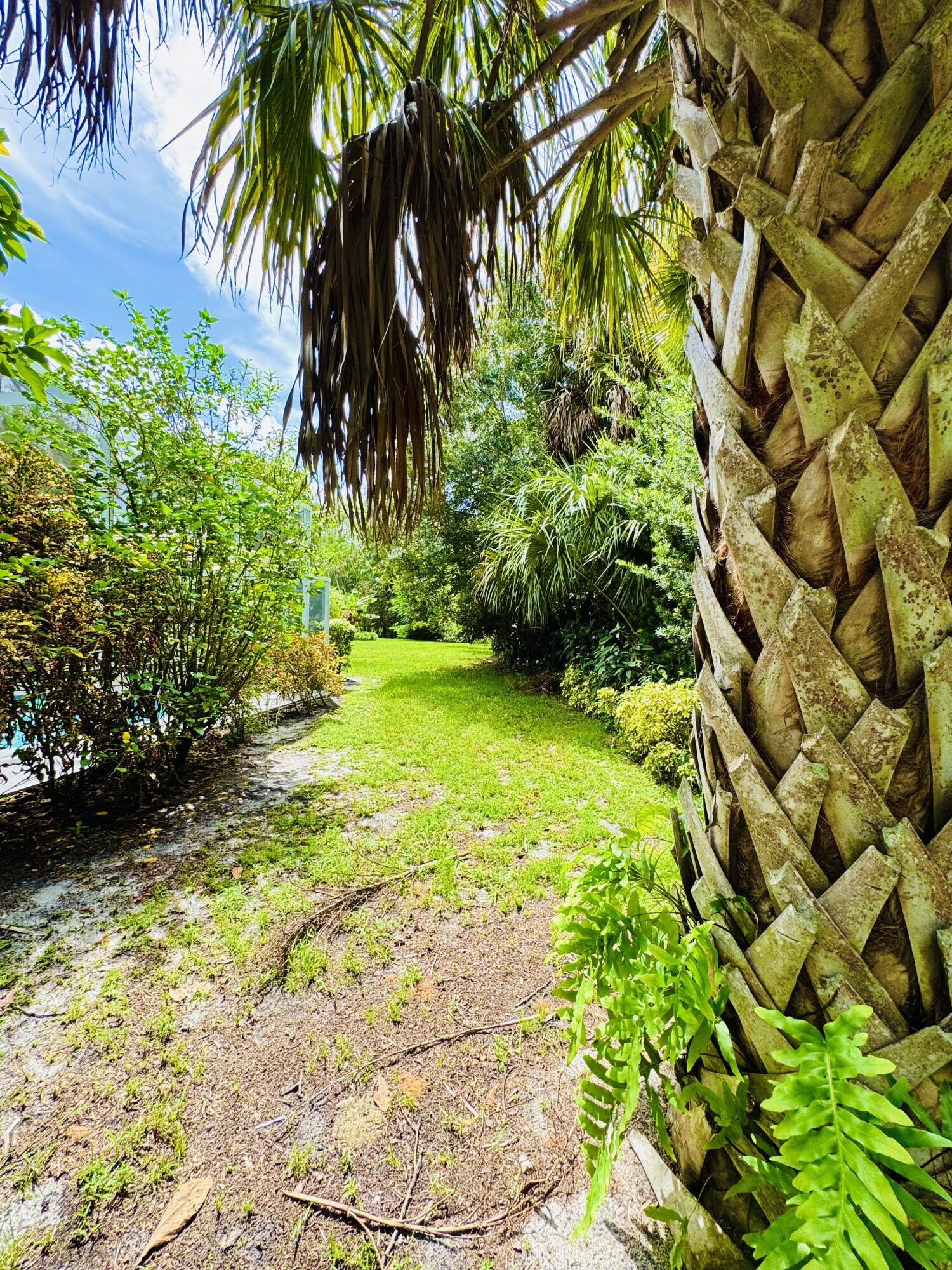 FAIRWAY ISLE PARCEL 8 BLK 15 - Residential