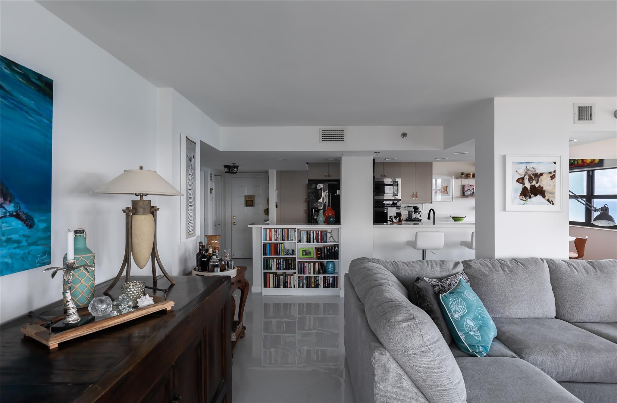 The Summit Condo - Residential