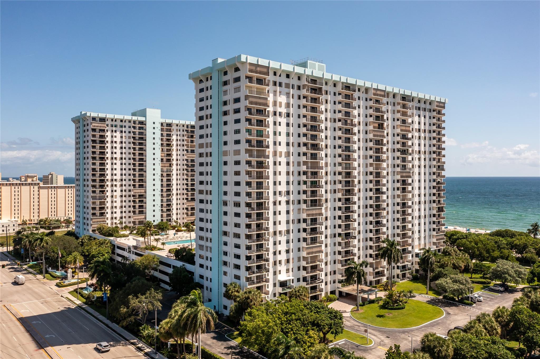 The Summit Condo - Residential