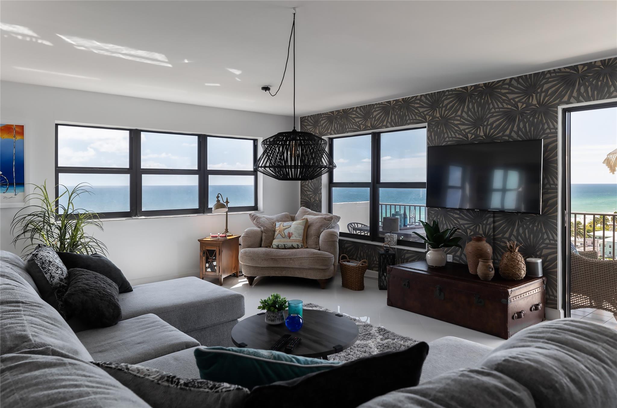 The Summit Condo - Residential