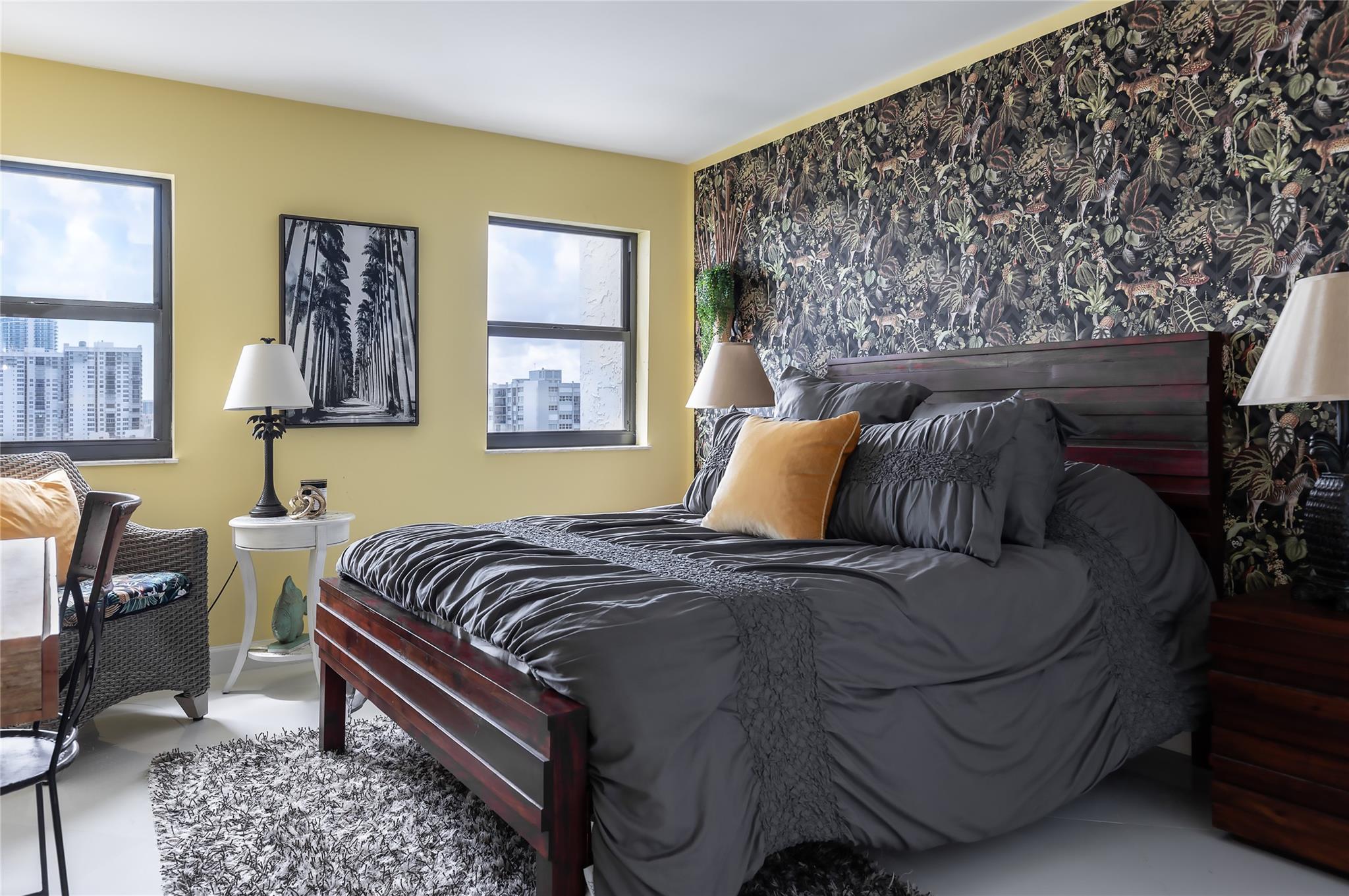 The Summit Condo - Residential