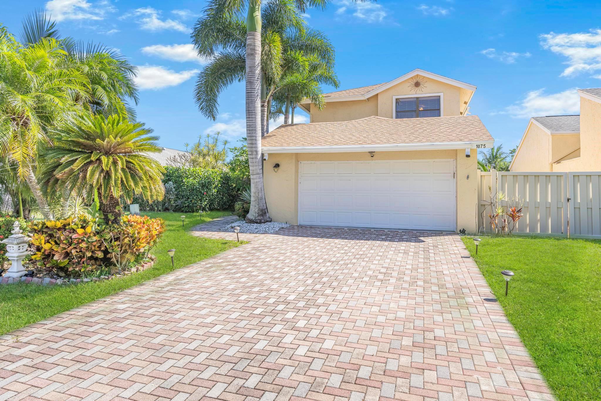1075 NW 19th Ter