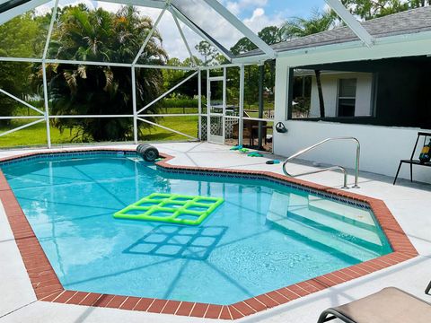 A home in Loxahatchee