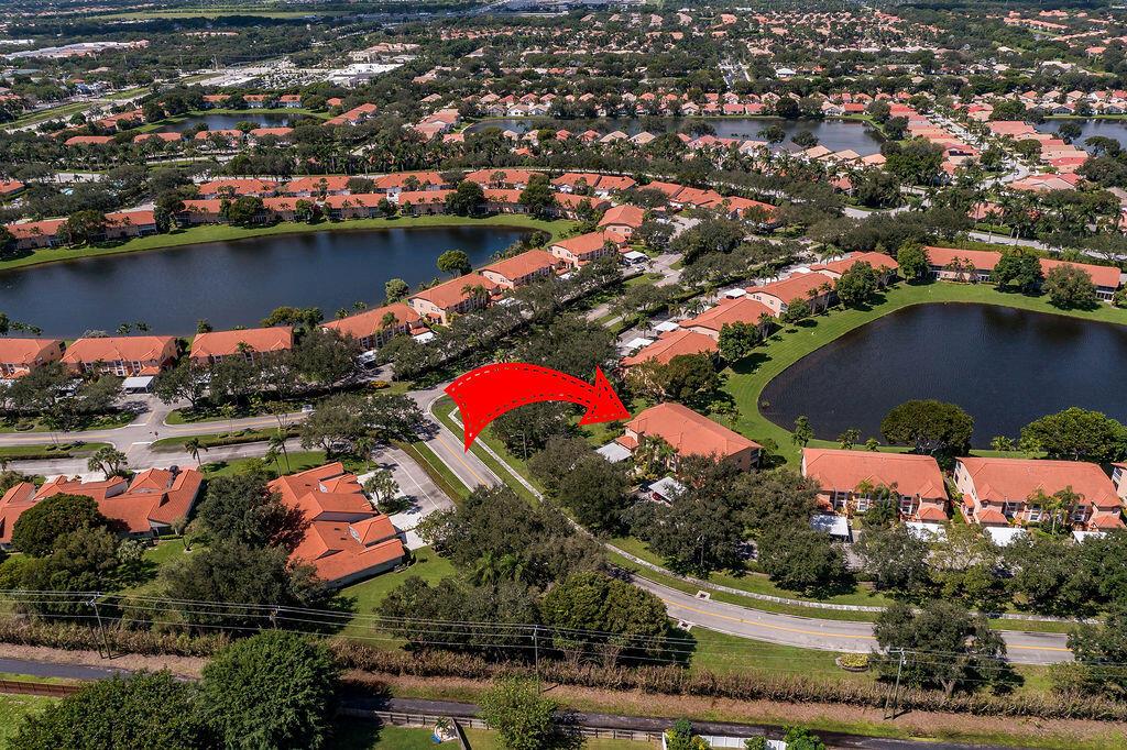 PALM ISLES I, II AND III - Residential Lease