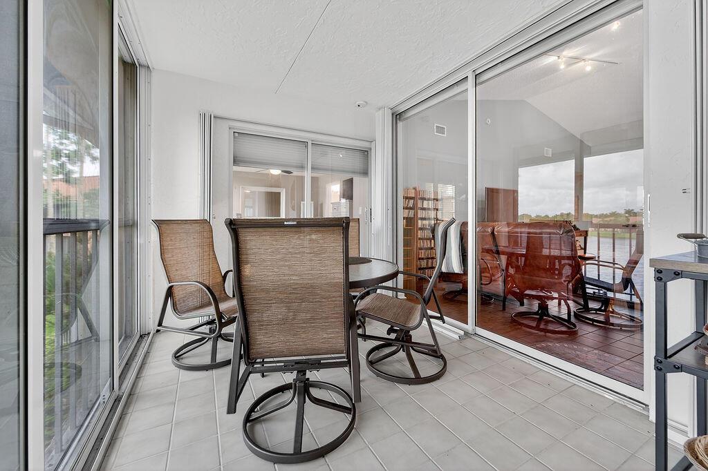 PALM ISLES I, II AND III - Residential Lease