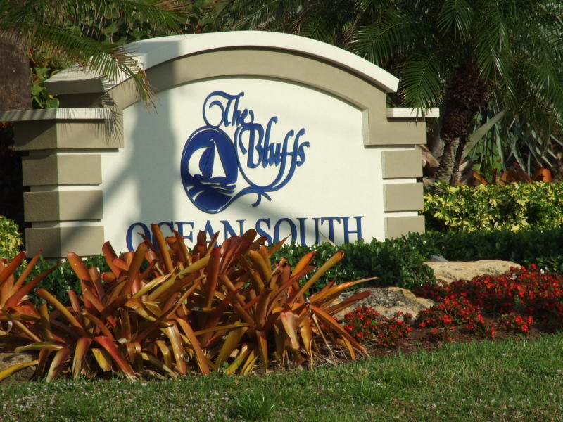 OCEANS AT THE BLUFFS - Residential Lease