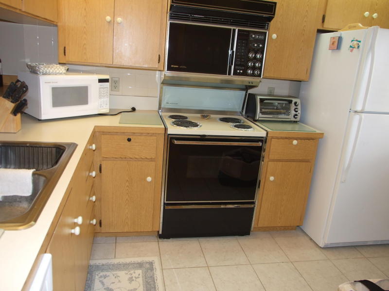 OCEANS AT THE BLUFFS - Residential Lease