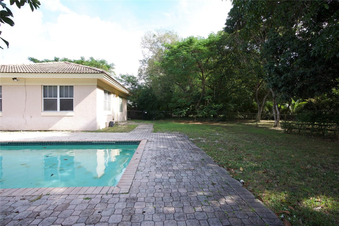 Plantation 23-28 B - Residential