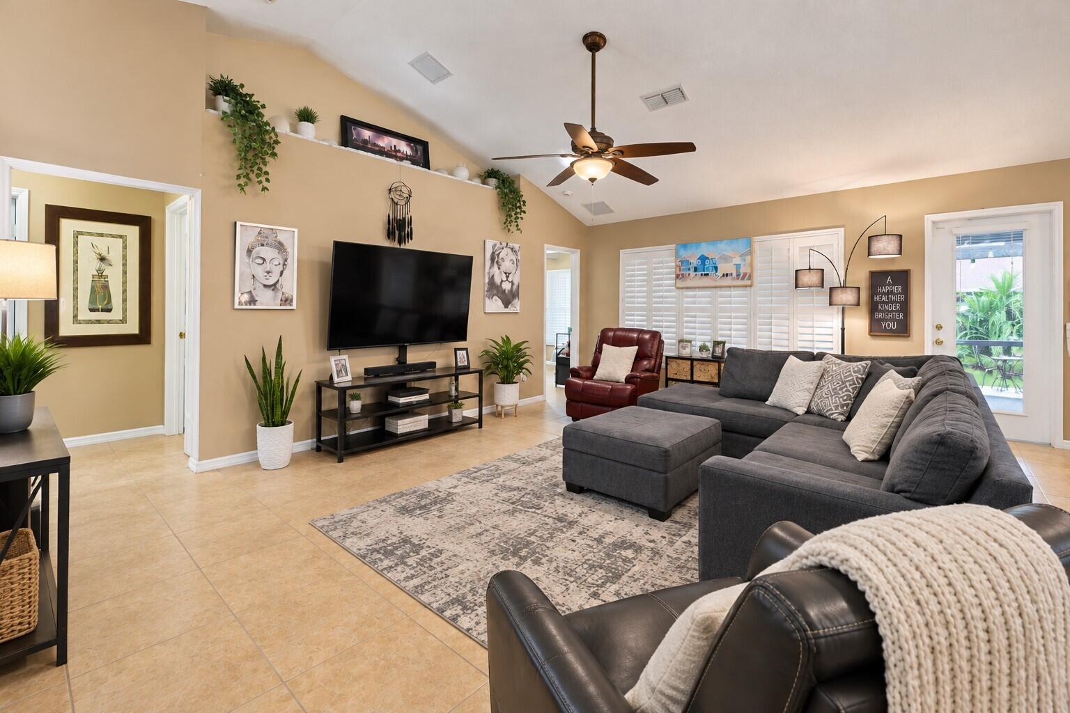 1392 SE ODONNELL Lane