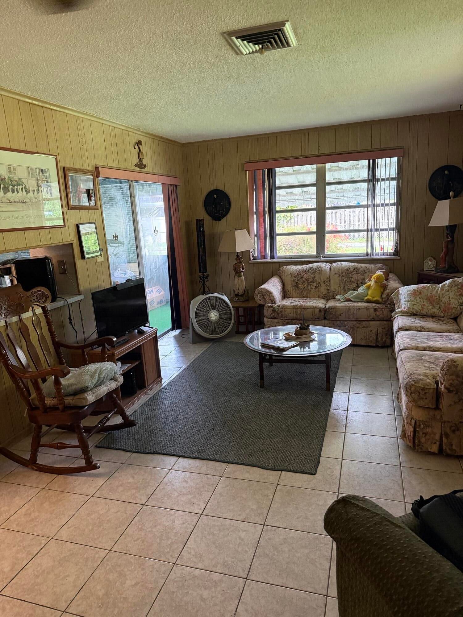 626 S Crescent Drive