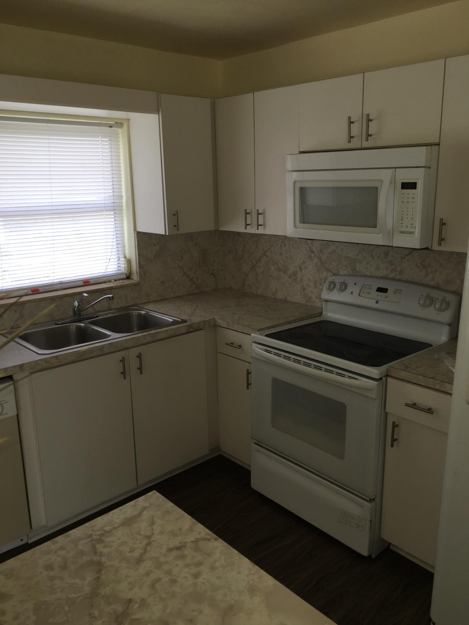 WINDERMERE 3 CONDO - Residential Lease