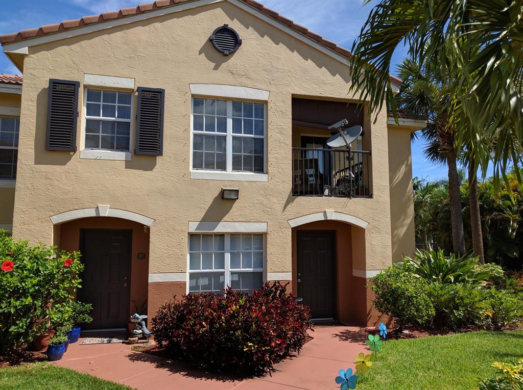 Photo of 10348 Fox Trail Road Rd #507, Royal Palm Beach, FL 33411 (MLS # R10833272)
