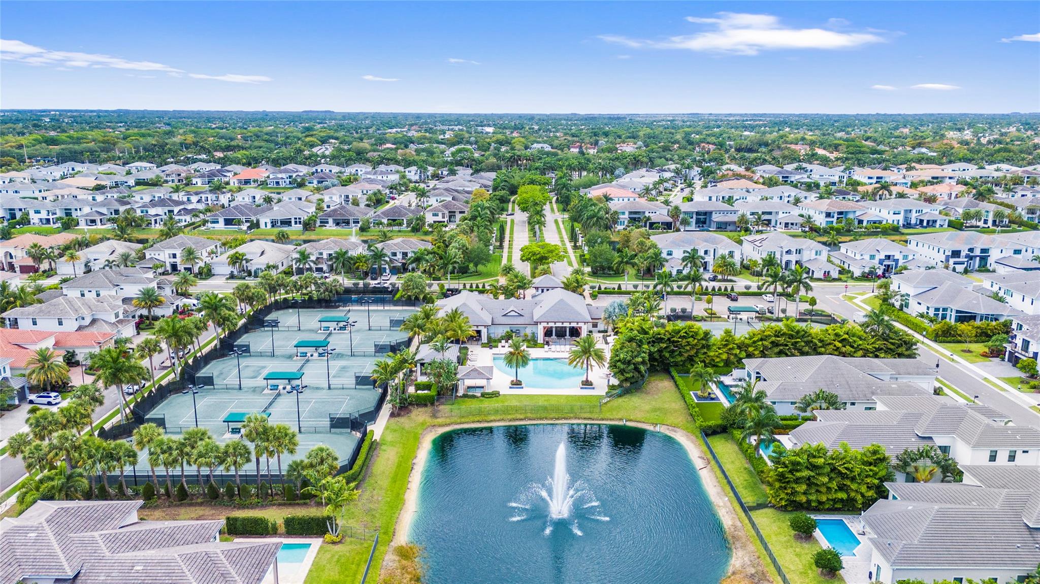 Royal Palm Polo 4 - Residential