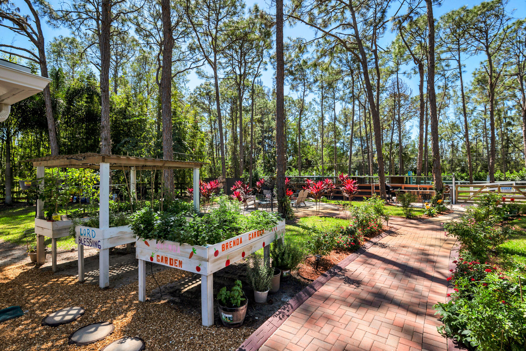 CALOOSA - Residential