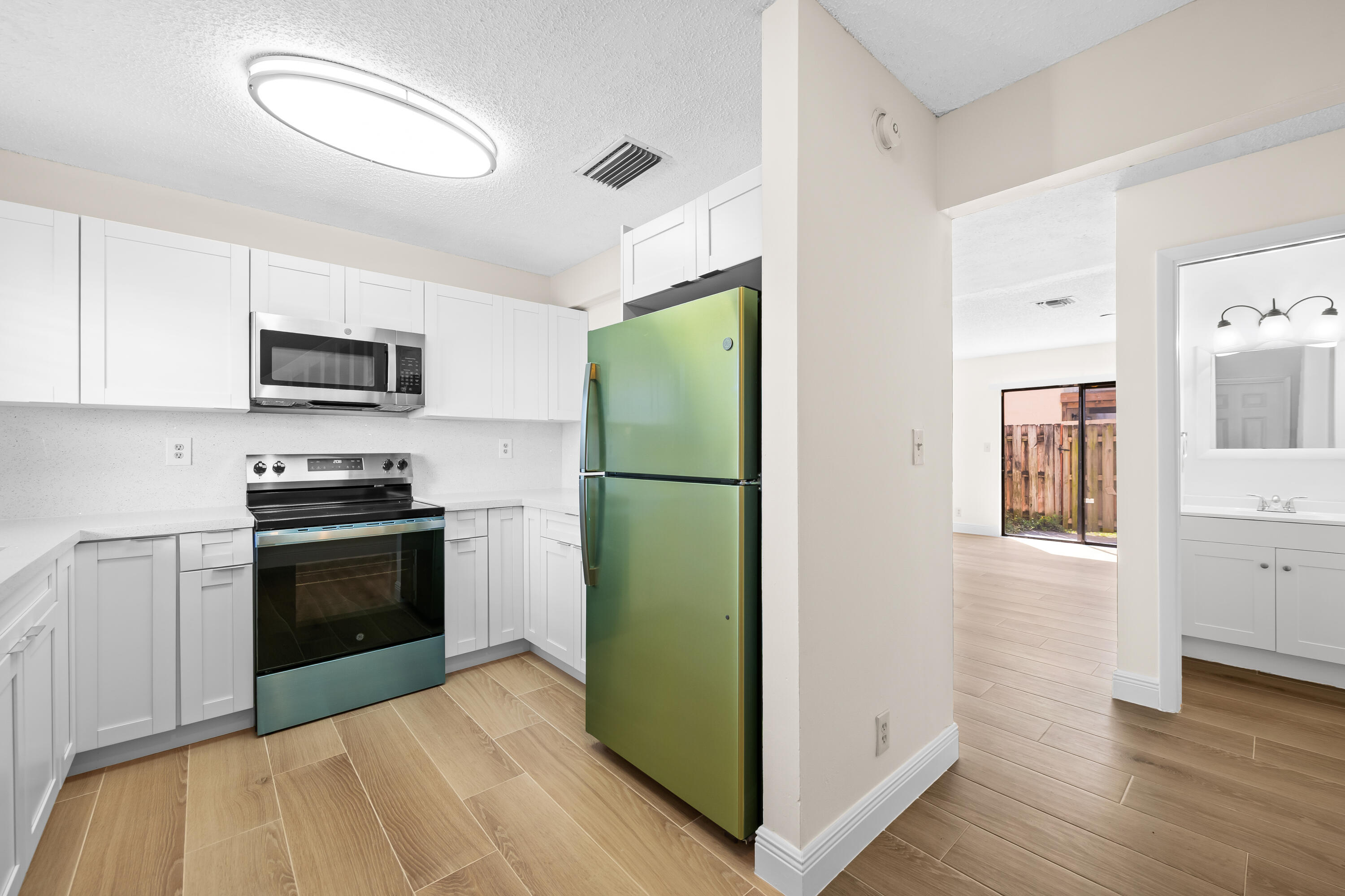 3281 E Golf Boulevard 12