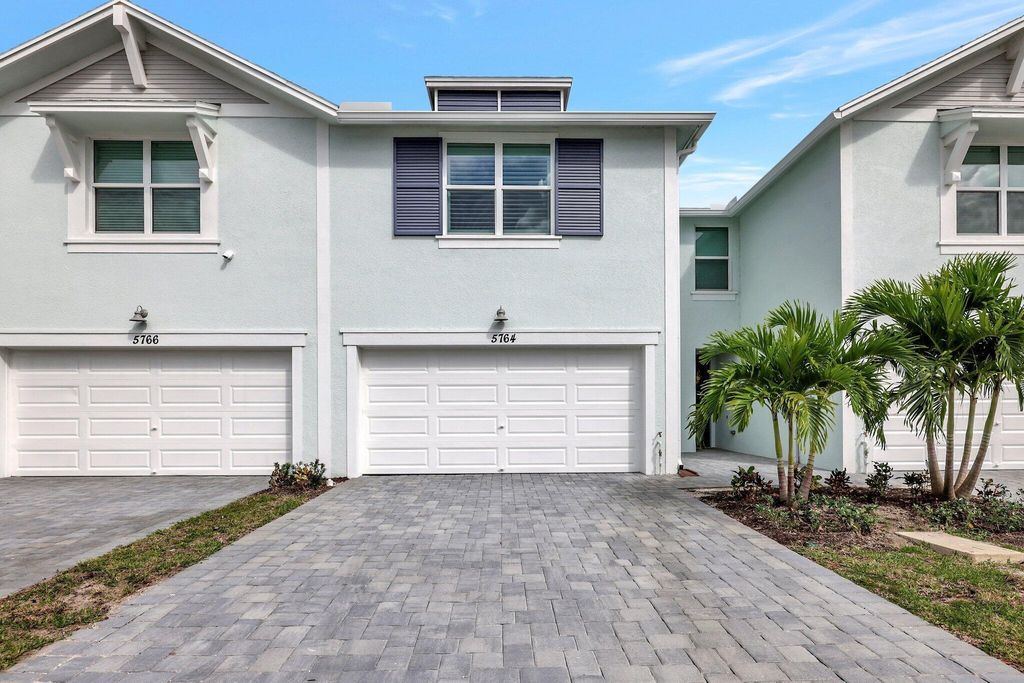 Photo of 5764 SE Edgewater Circle, Stuart, FL 34997 (MLS # R11023060)