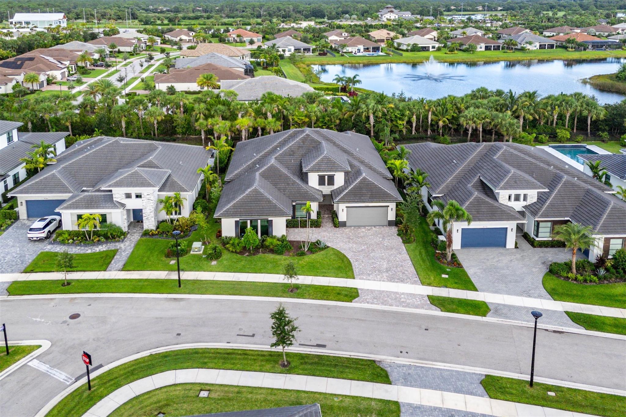 9280 Coral Isles Cir