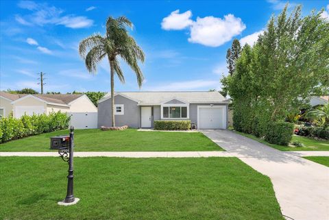 18905 Cloud Lake Circle Boca Raton FL 33496