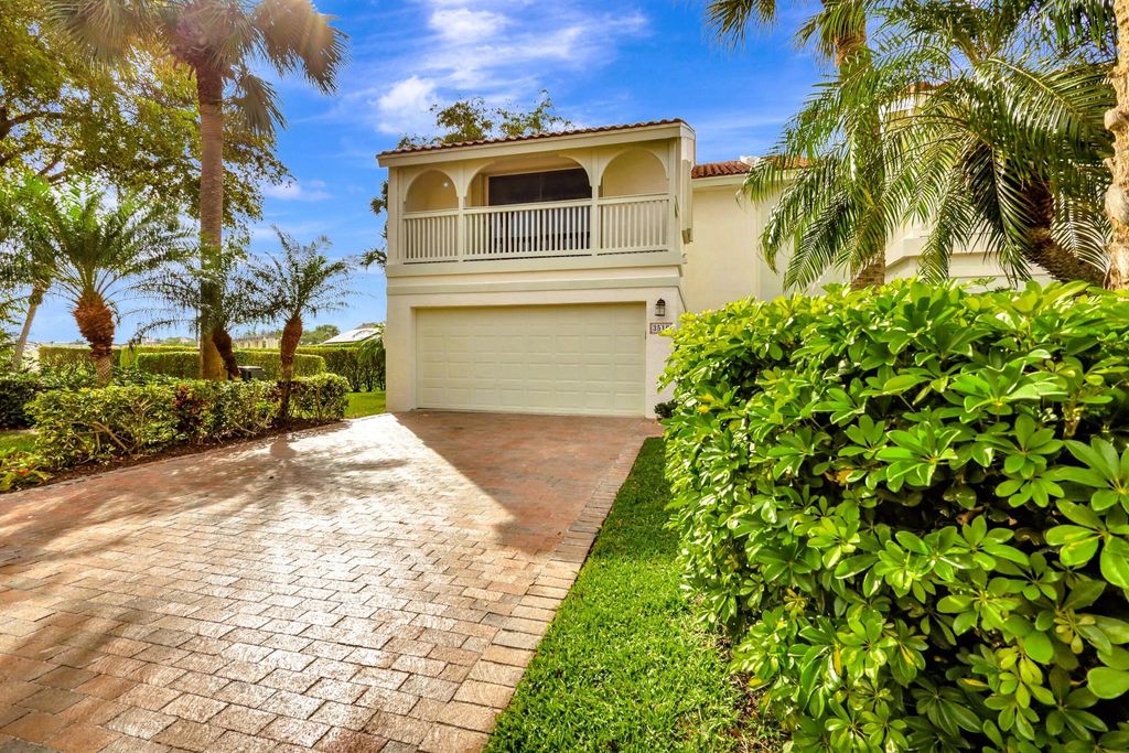 Photo of 3516 Harbor Circle, Delray Beach, FL 33483 (MLS # R11136289)