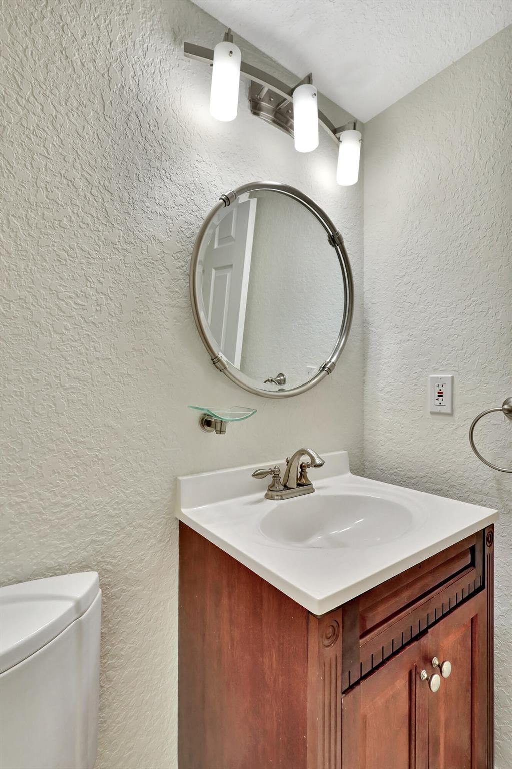 PELICAN HARBOR PH 2 - Residential