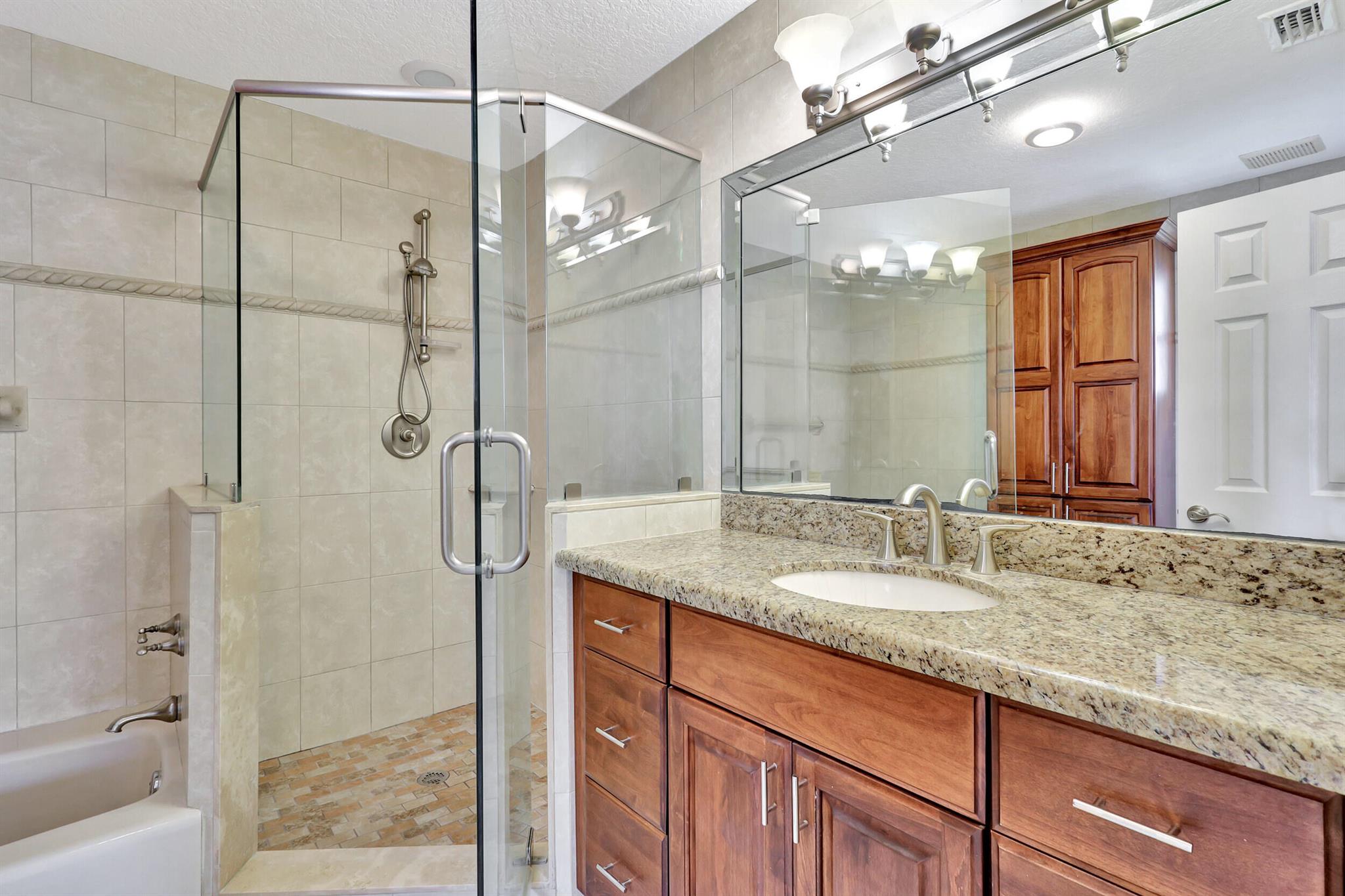 PELICAN HARBOR PH 2 - Residential