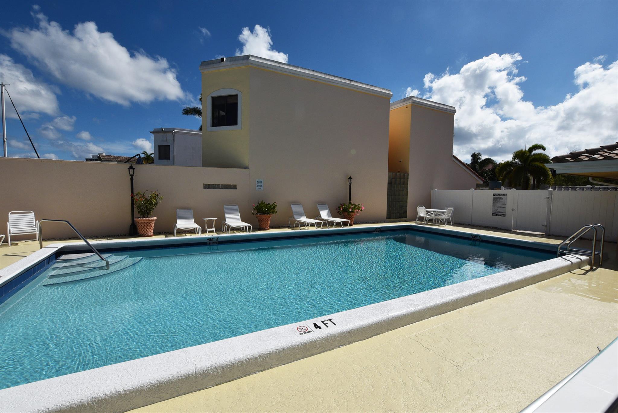 PELICAN HARBOR PH 2 - Residential